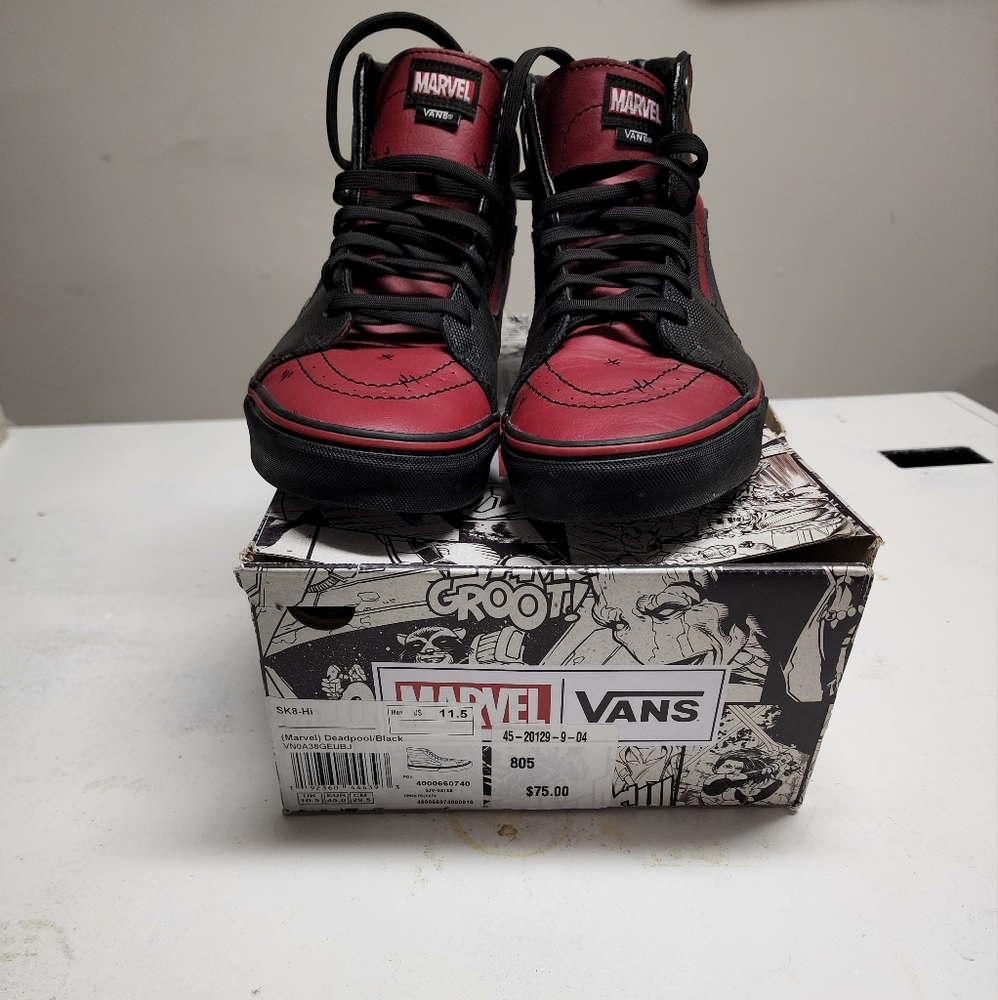 Vans Marvel Deadpool Black Red